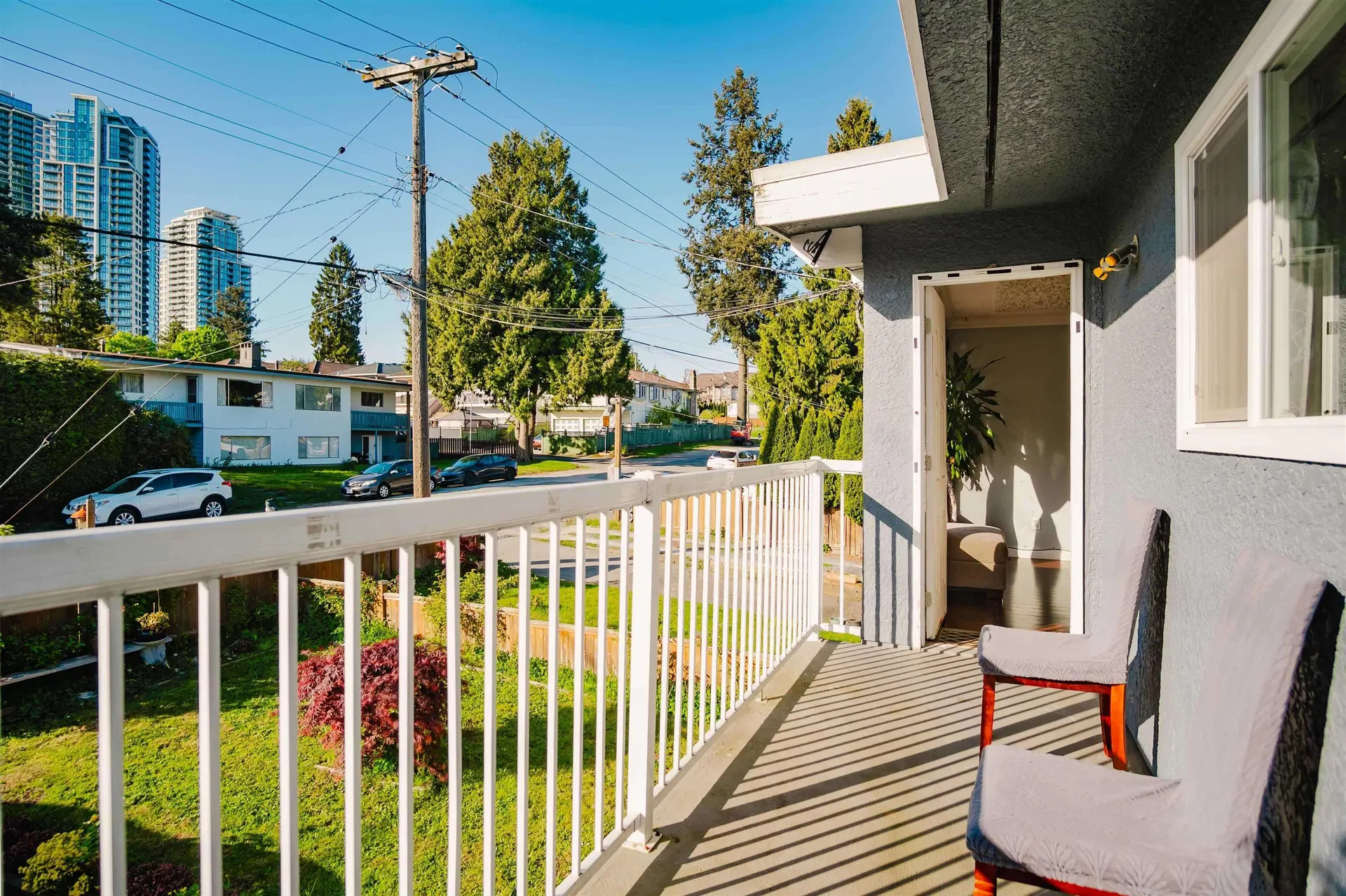 Photo 5 of 26 at 7270 16th Avenue
