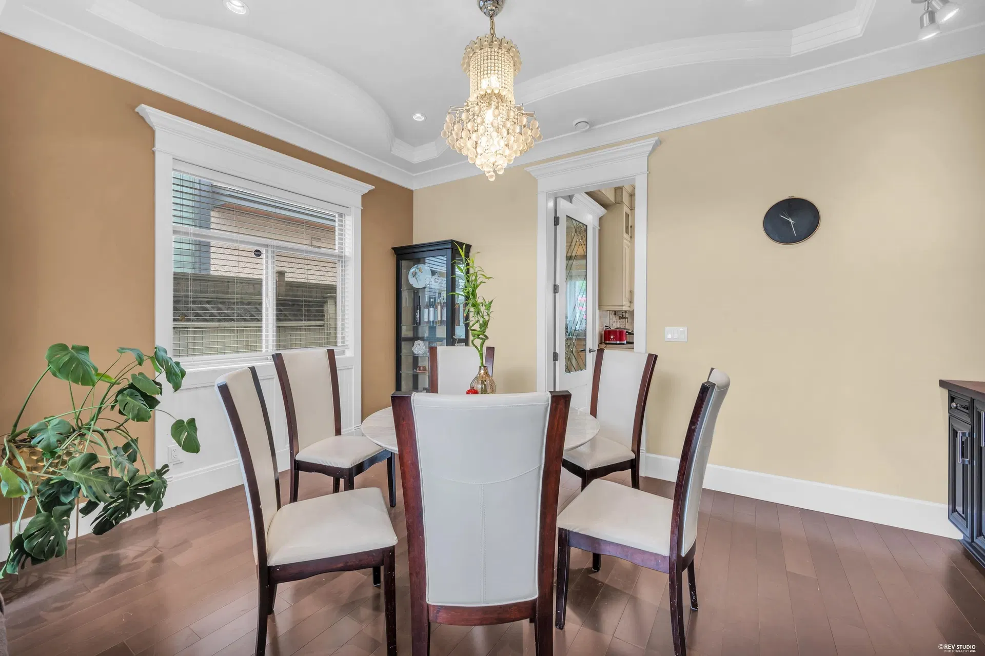 Photo 4 of 21 at 9420 Piermond Road