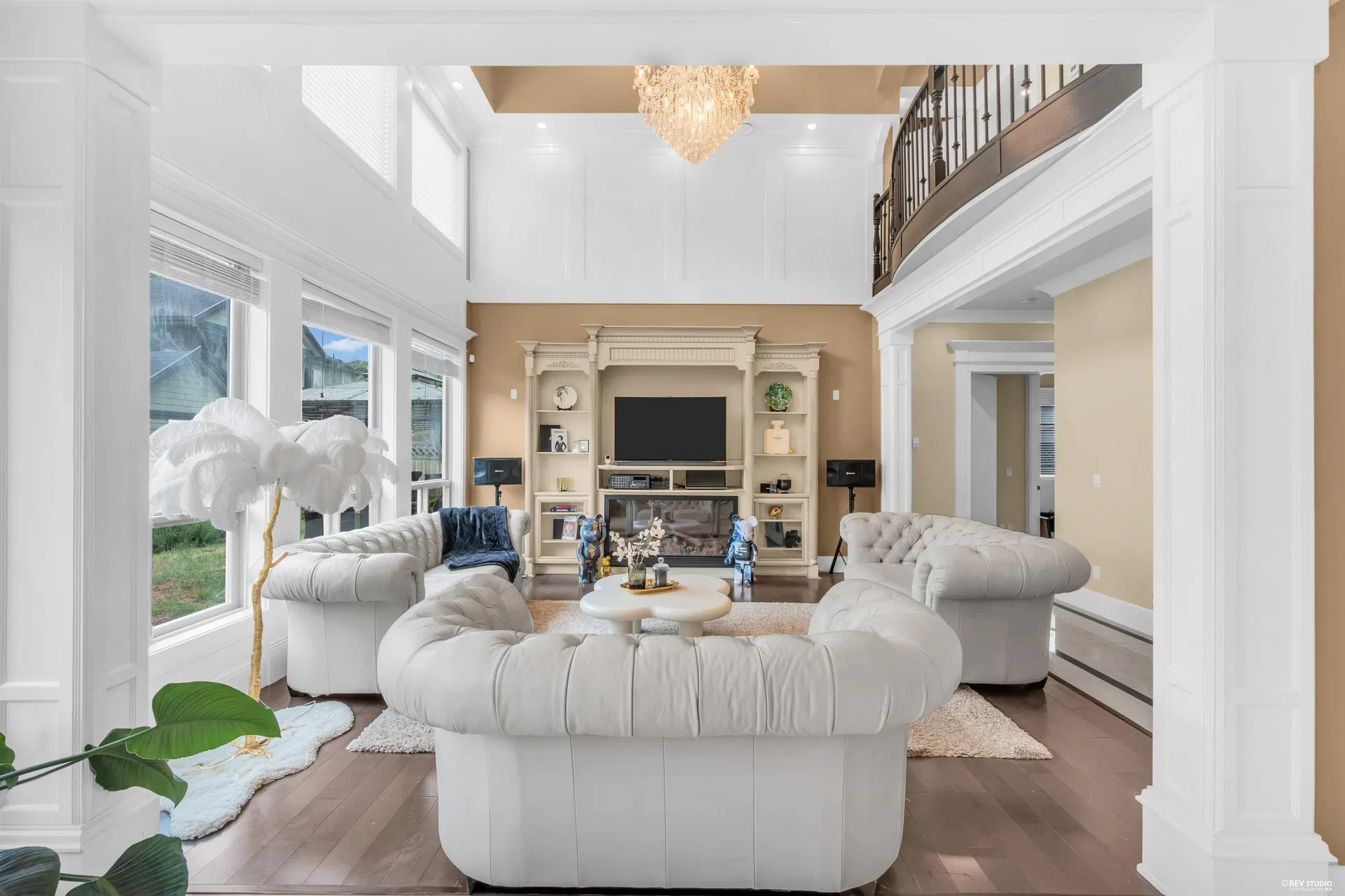 Photo 5 of 21 at 9420 Piermond Road