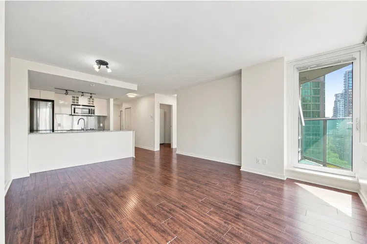 Photo 5 of 24 at #1205 – 788 Hamilton Street