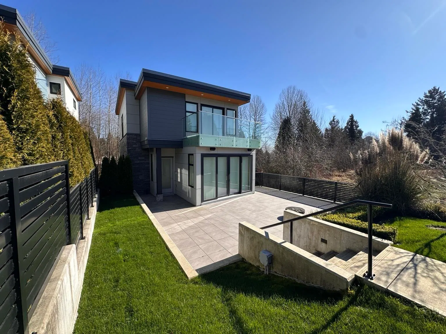 Photo 2 of 39 at 592 Arthur Erickson Place