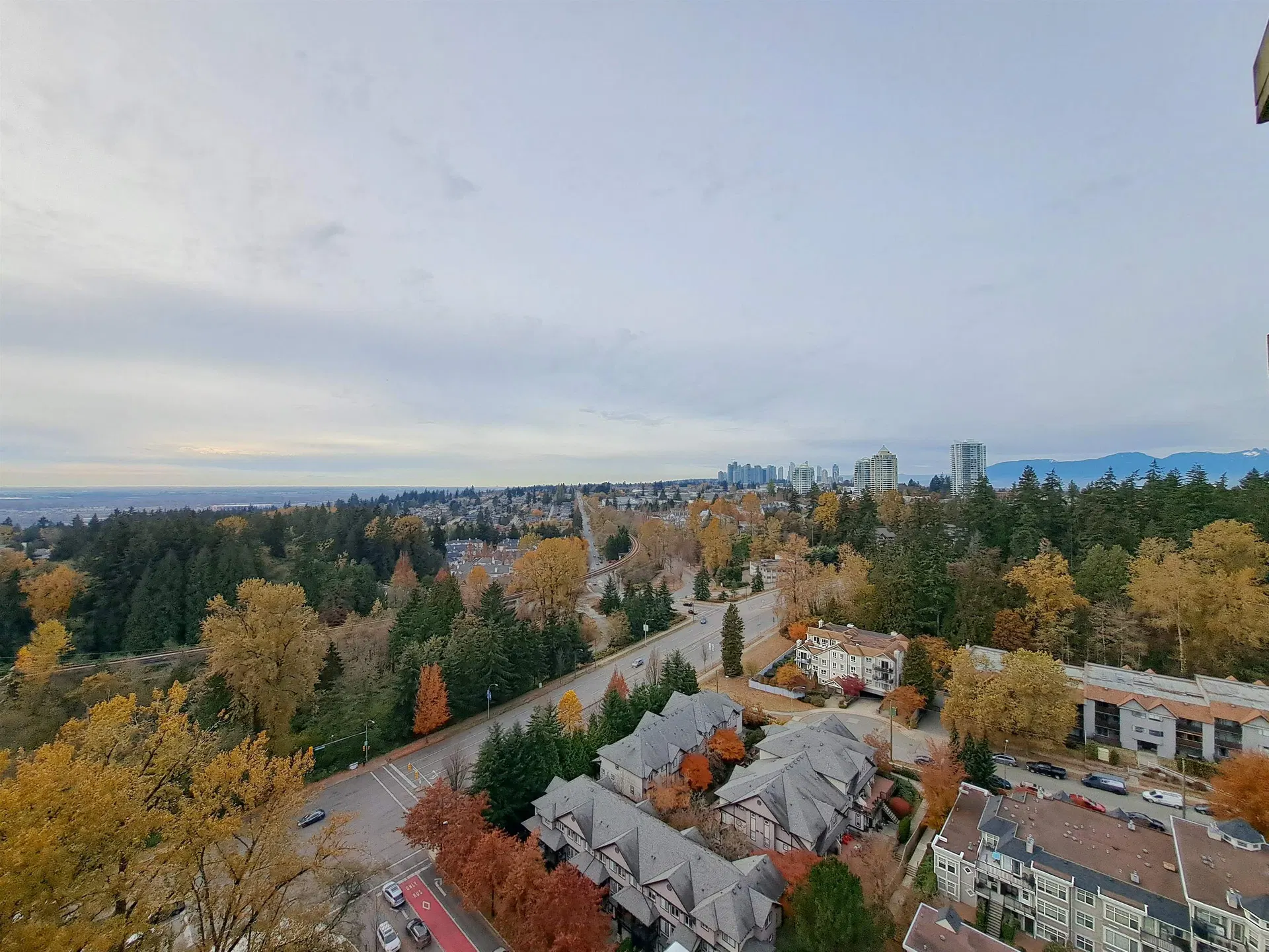 Photo 2 of 11 at #2601 – 7090 Edmonds Street