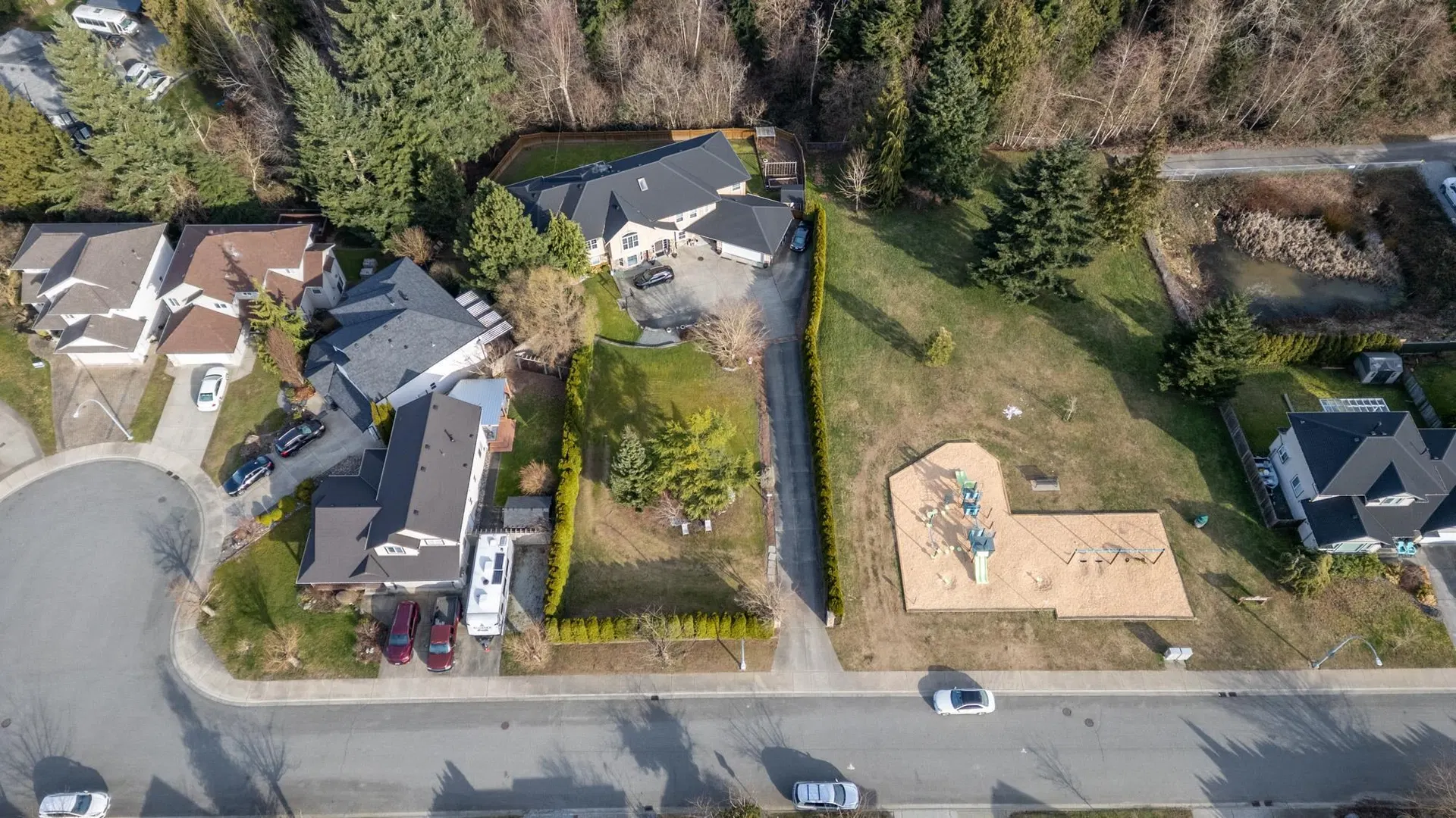 Photo 4 of 22 at 33697 Veres Terrace