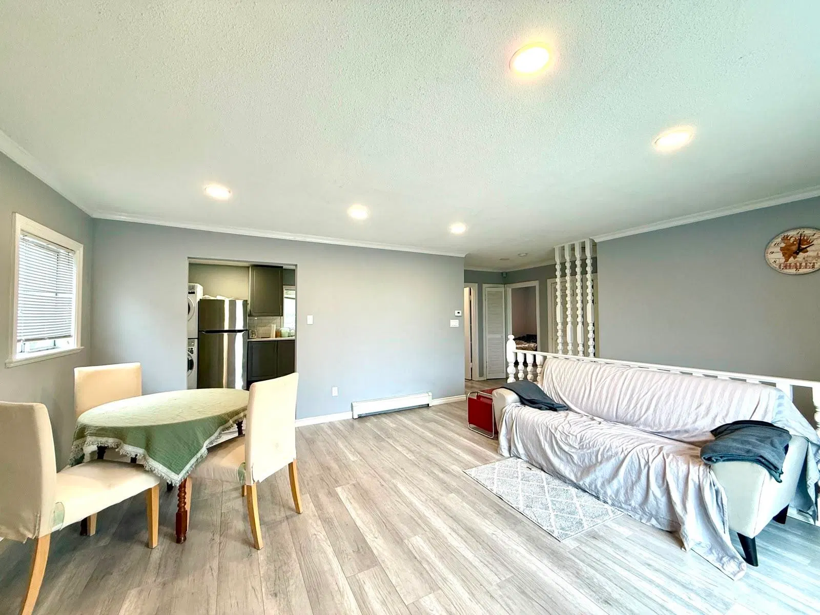 Photo 3 of 13 at 3305 Worthington Drive