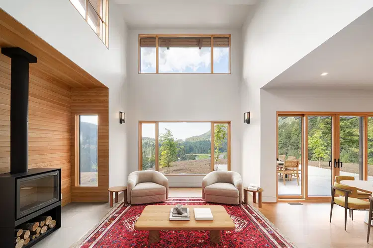 865 Forster Lane