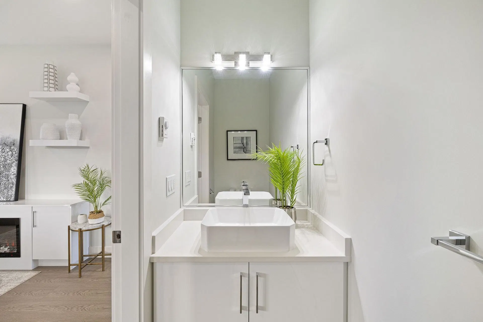 Photo 4 of 25 at #19 – 14391 61a Avenue