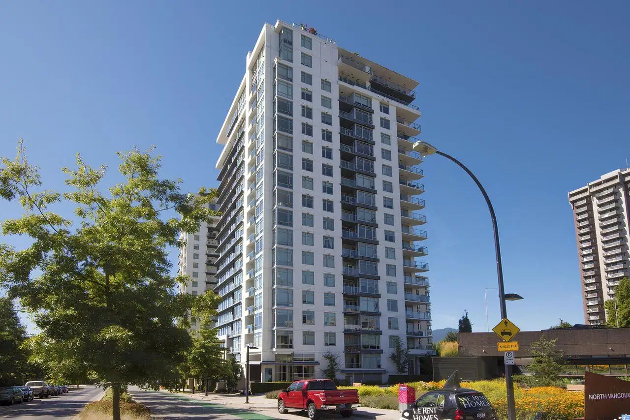 #1801 – 158 13th Street