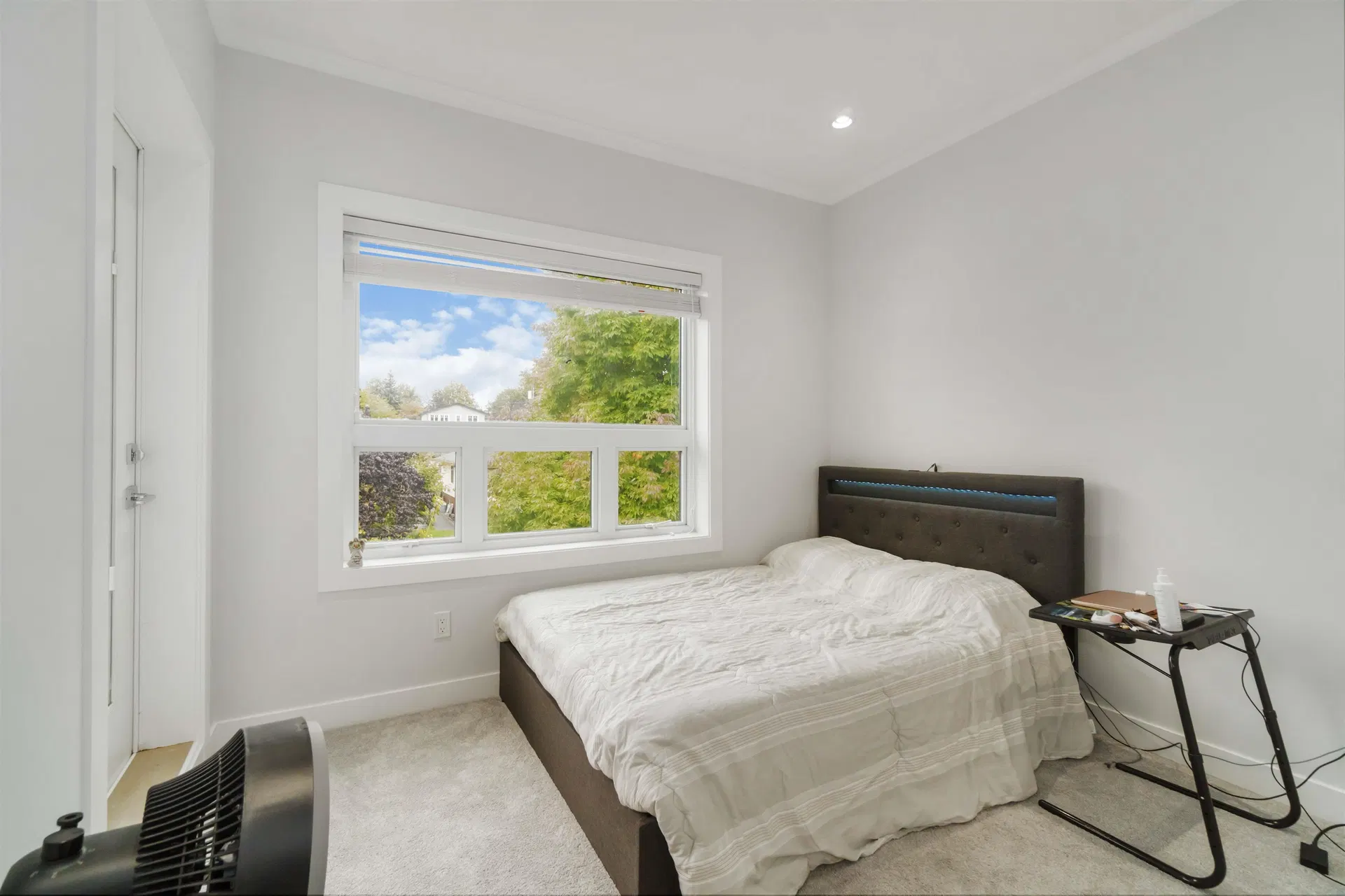 Photo 4 of 40 at #2575 & – 2577 Parker Street