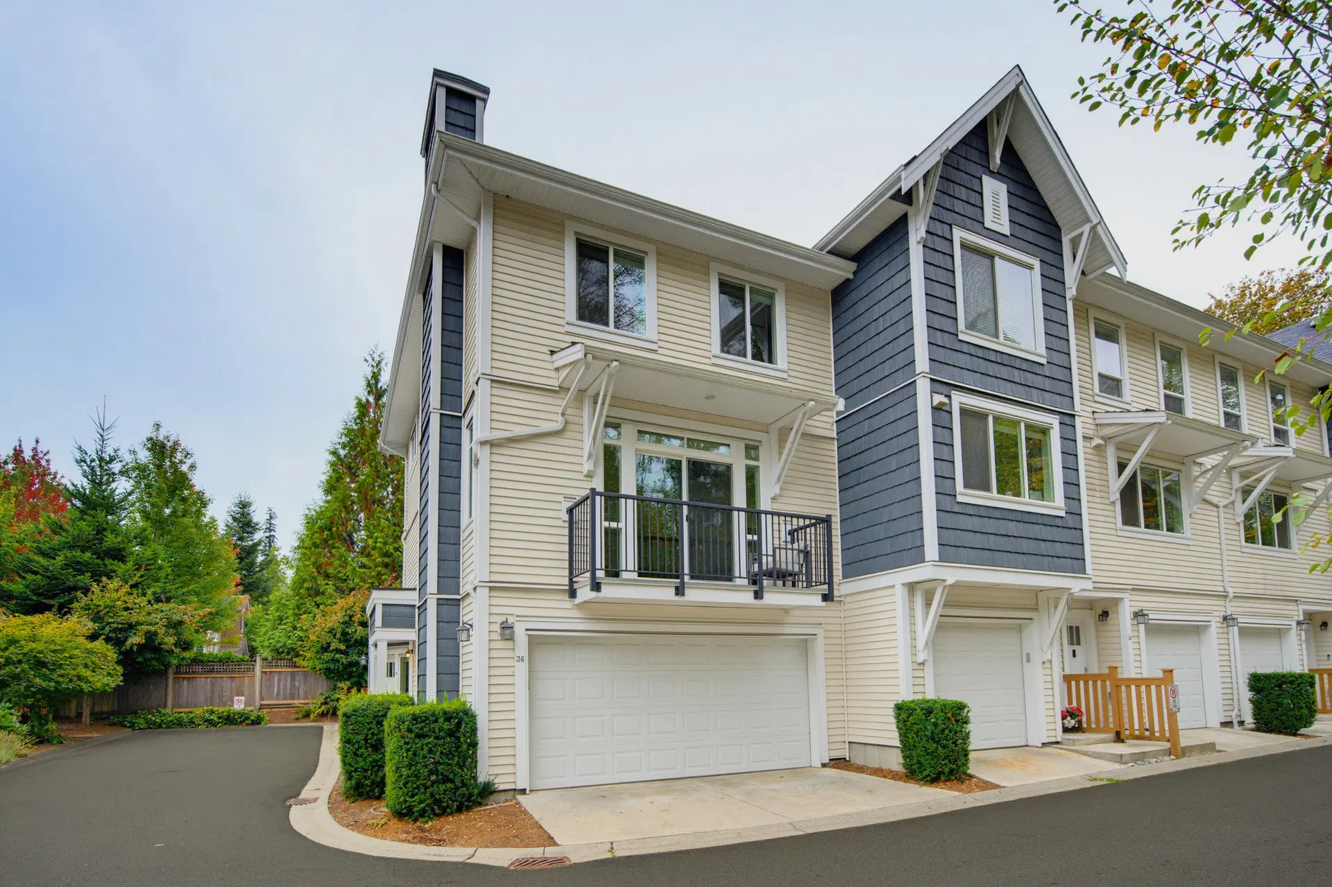 #36 – 3039 156 Street