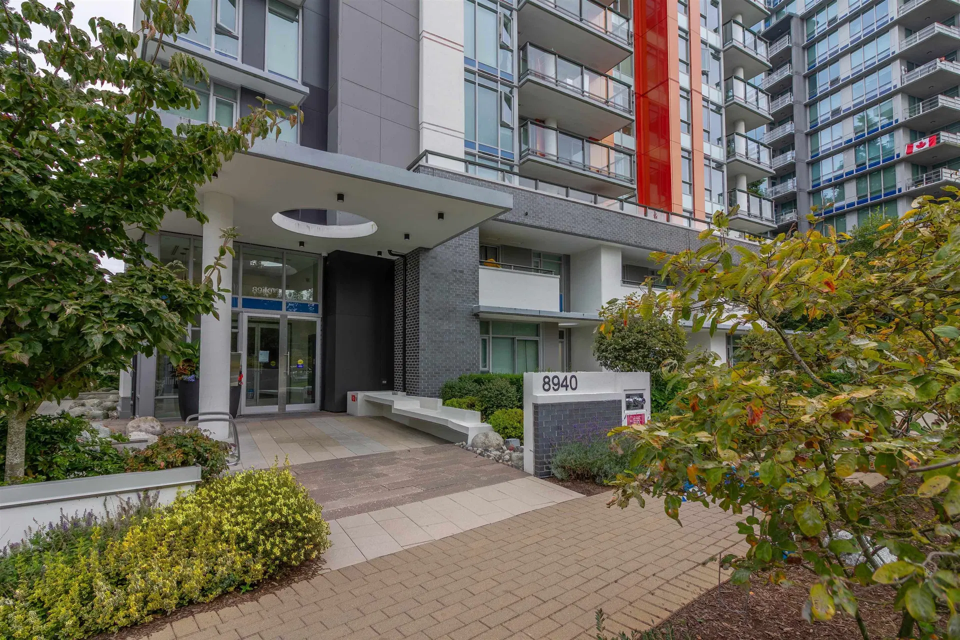 Photo 2 of 33 at #201 – 8940 University Crescent