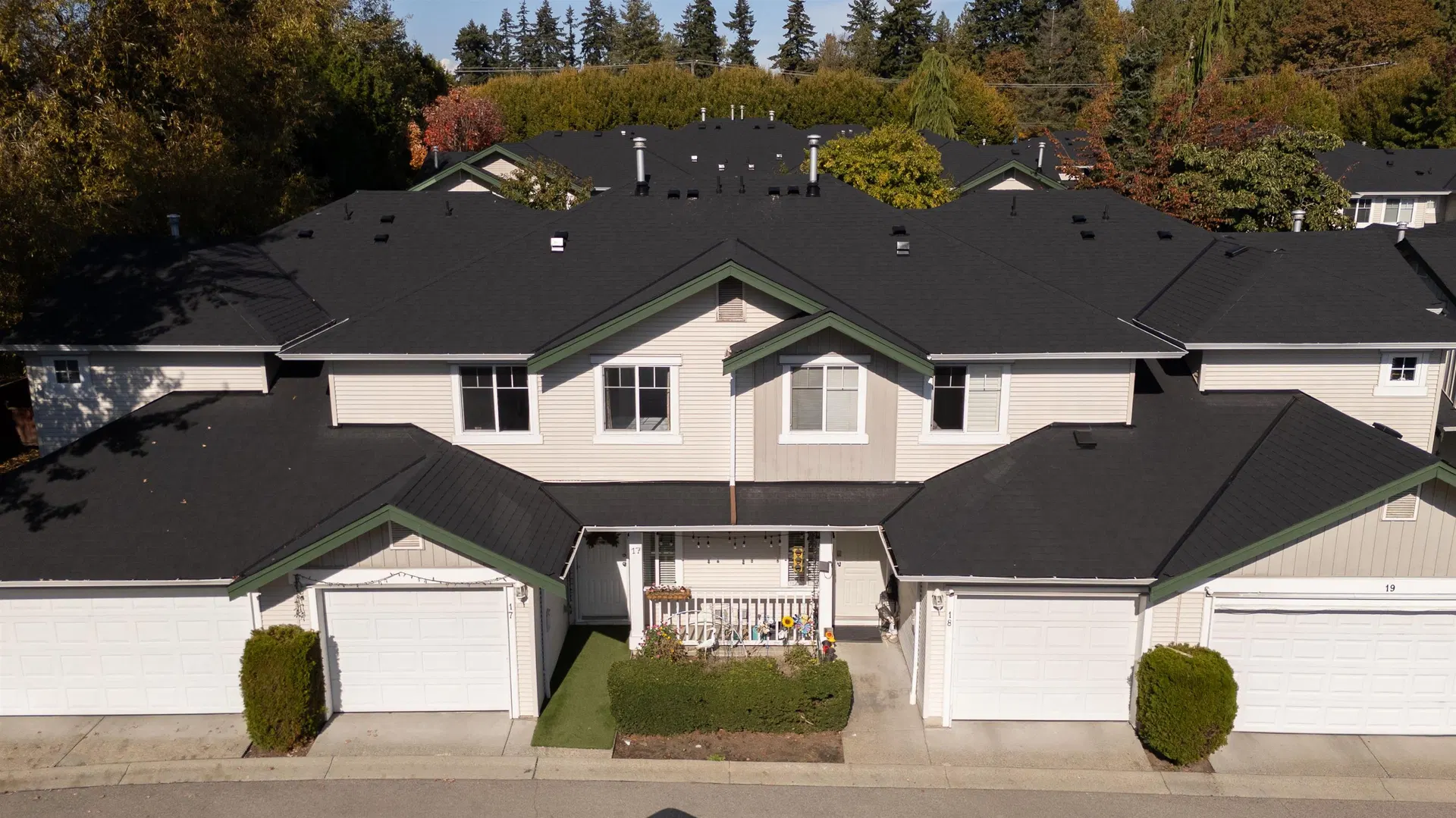 Photo 2 of 24 at #17 – 6747 137 Street