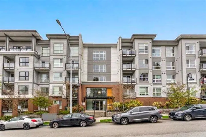 Photo 1 of 25 at #417 – 13733 107a Avenue