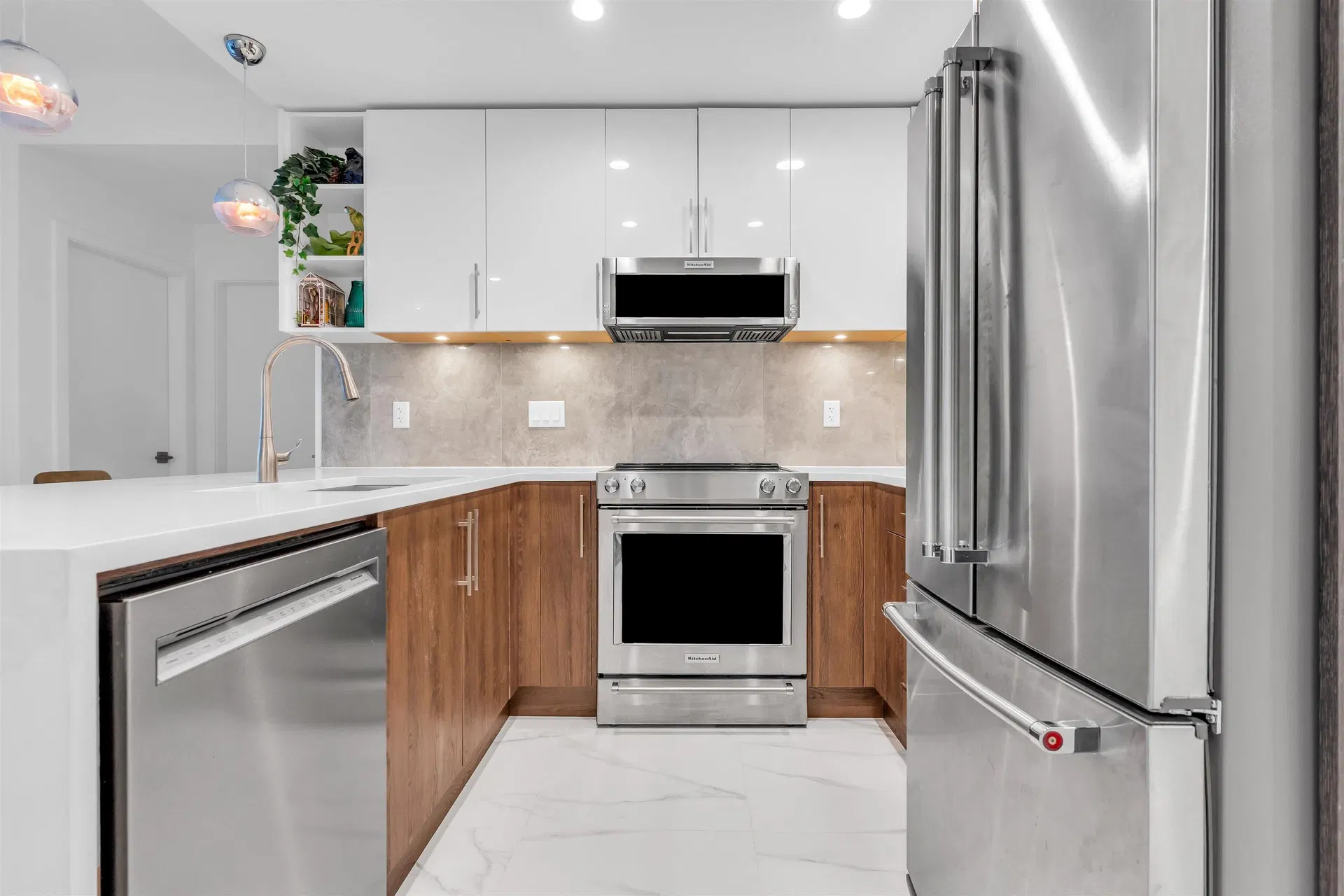 Photo 5 of 26 at #202 – 11703 Fraser Street
