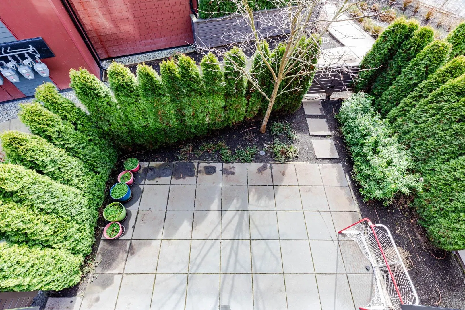 Photo 4 of 40 at #185 – 4738 Hemlock Way