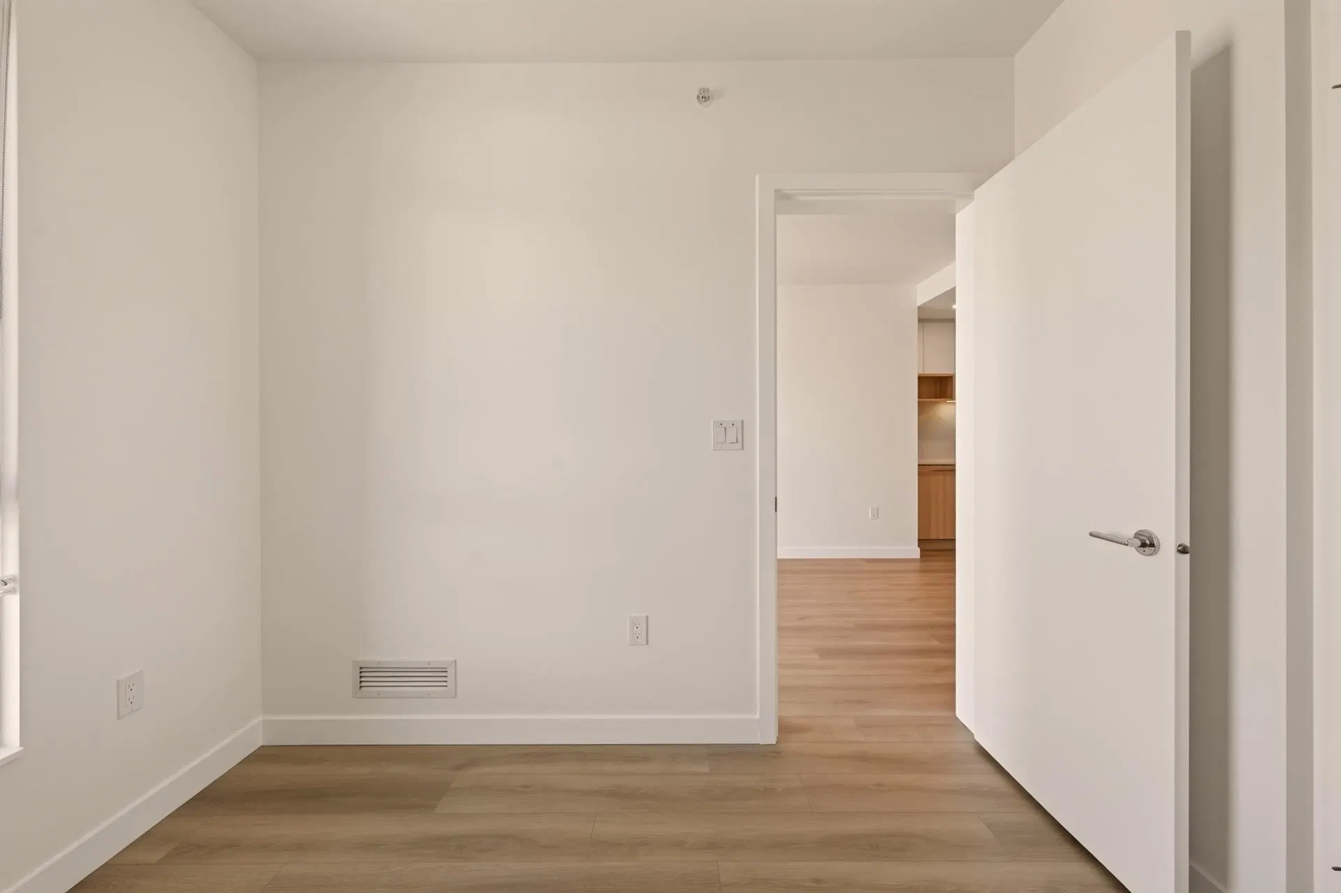Photo 3 of 11 at #805 – 6087 Wilson Avenue