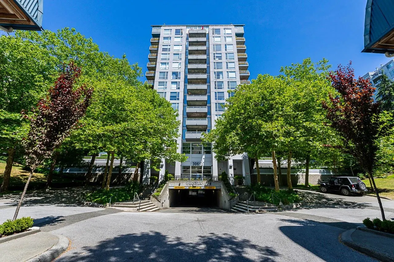 #1403 – 3061 Kent Avenue North