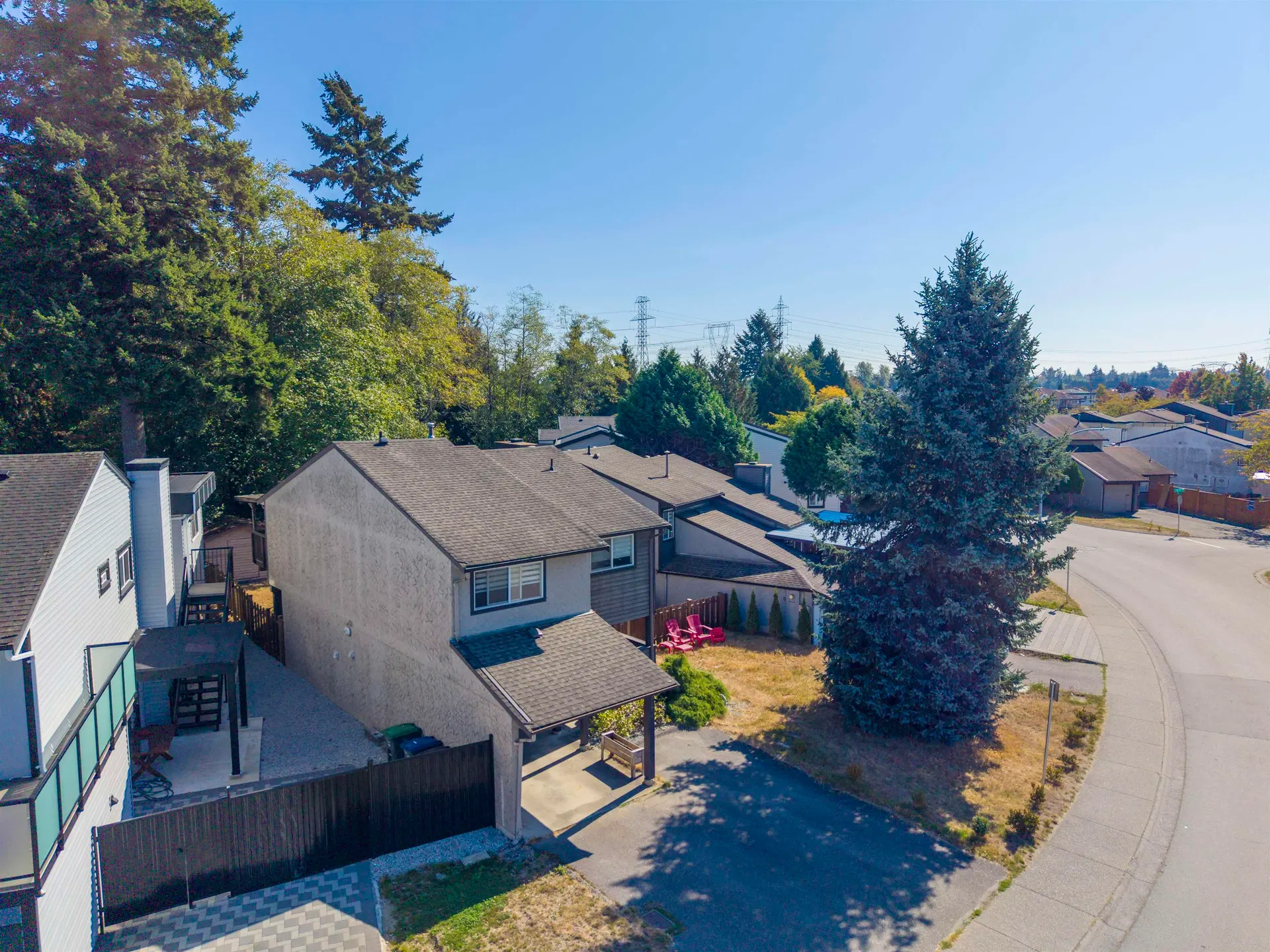 Photo 2 of 25 at 7674 125 Street