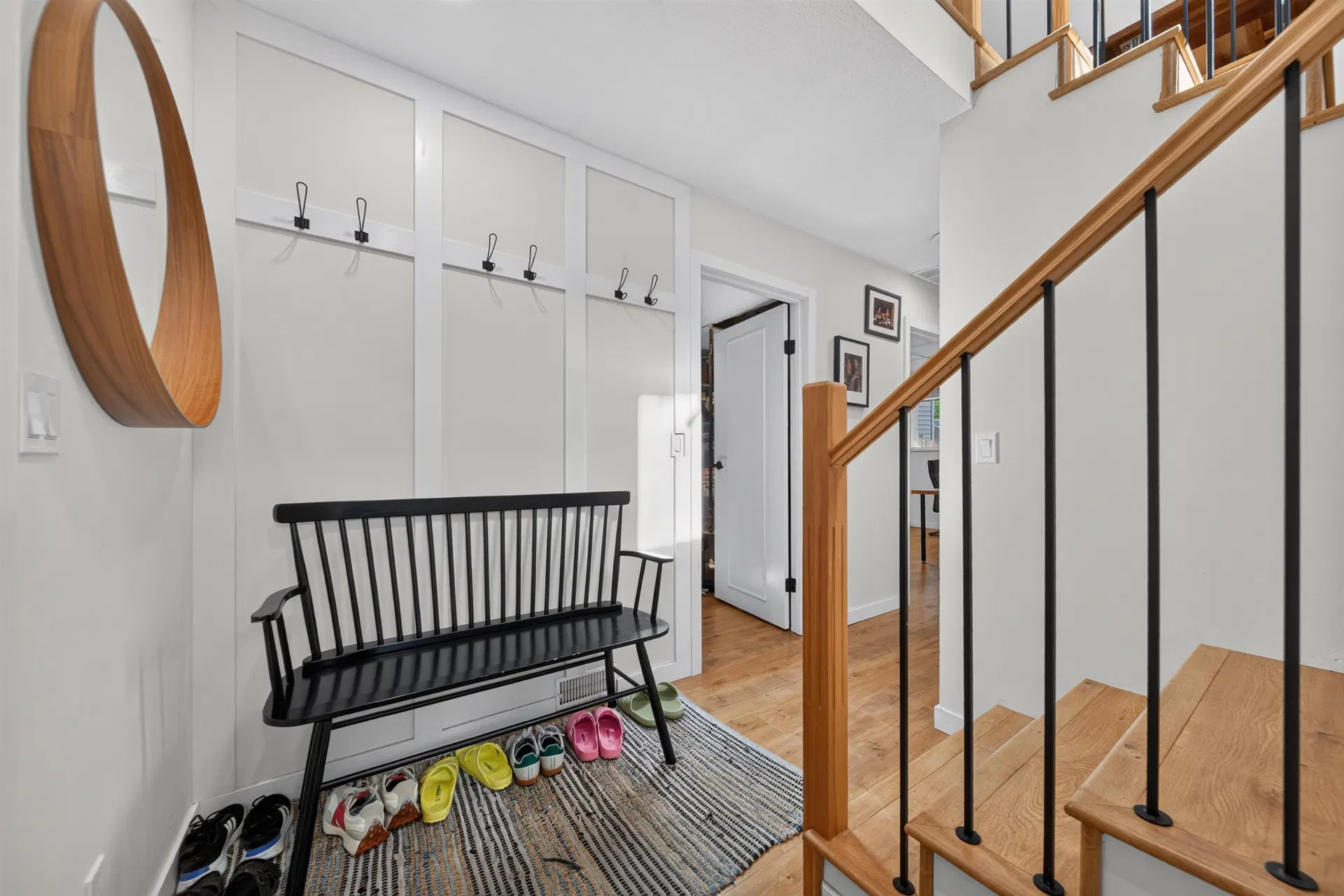 Photo 4 of 25 at 7674 125 Street