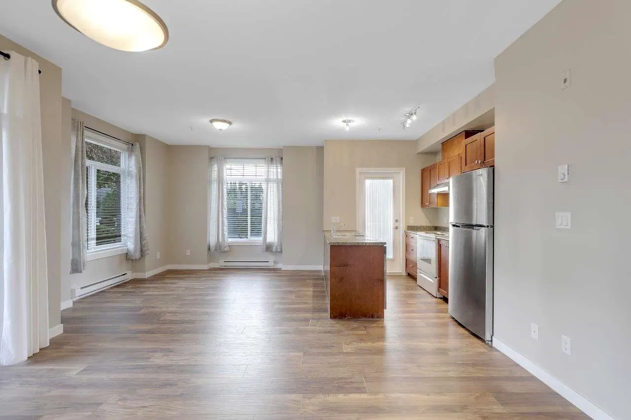 Photo 3 of 33 at #220 – 13277 108 Avenue