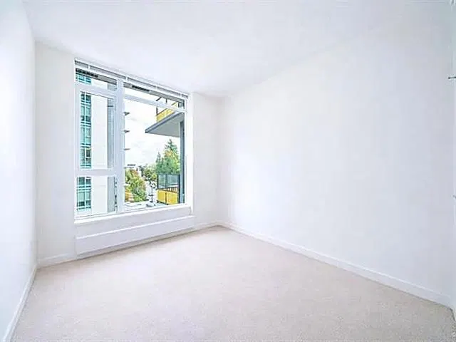 Photo 5 of 13 at #401 – 8850 University Crescent