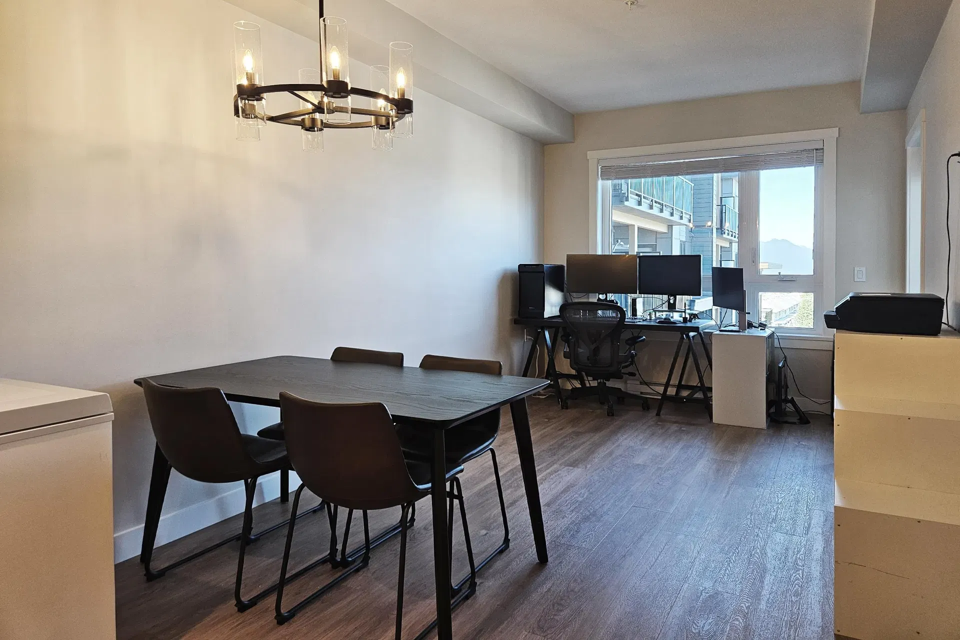 Photo 5 of 11 at A513 – 8233 208b Street