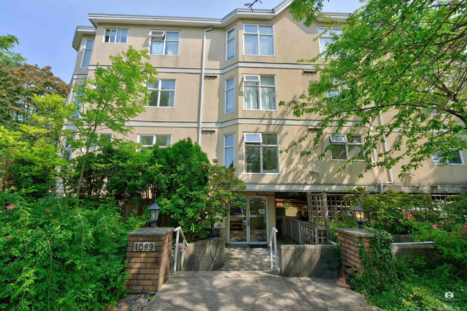 Photo 1 of 32 at #301 – 1099 W 71st Avenue