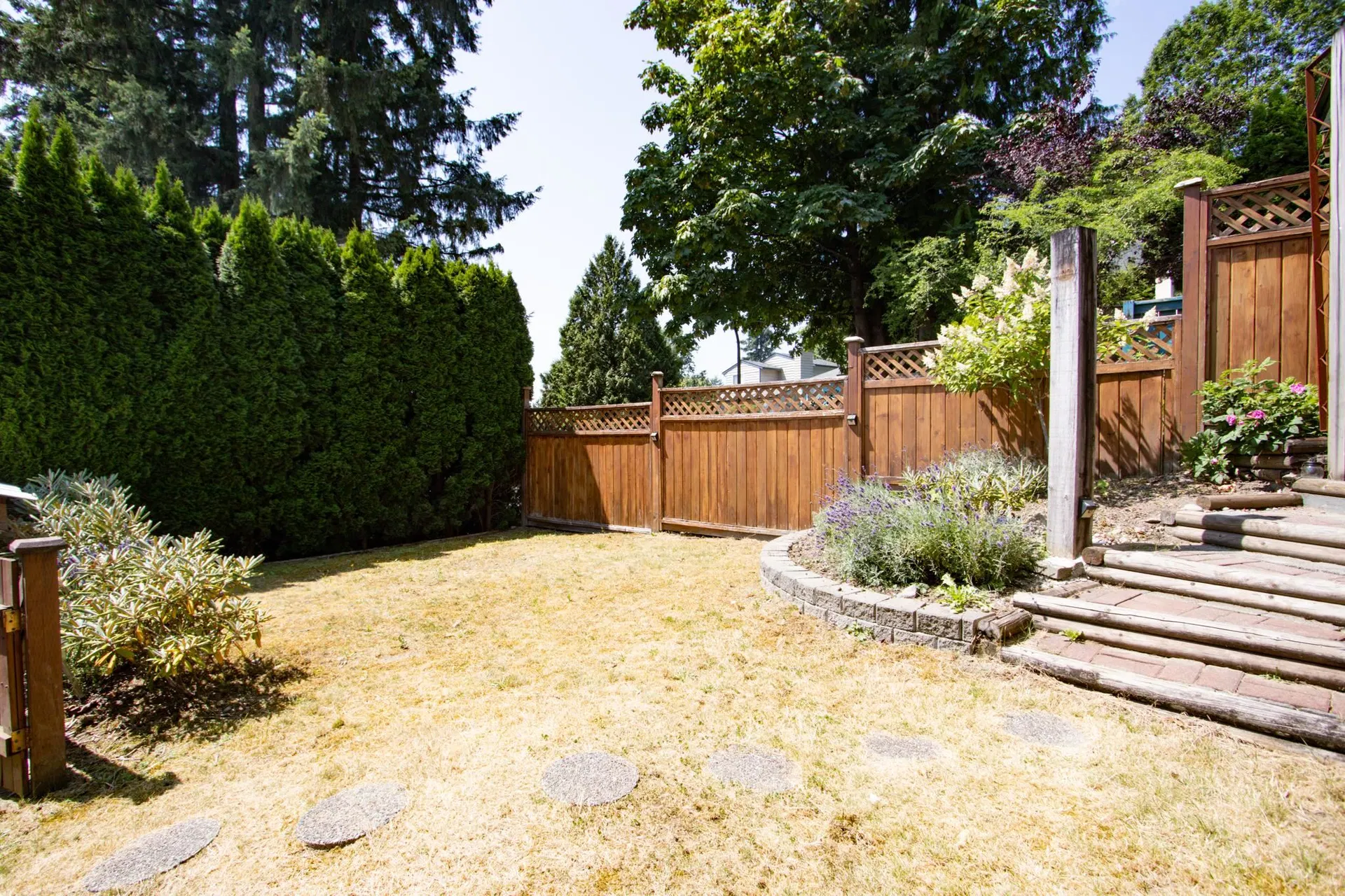 Photo 3 of 39 at 743 Appleyard Court