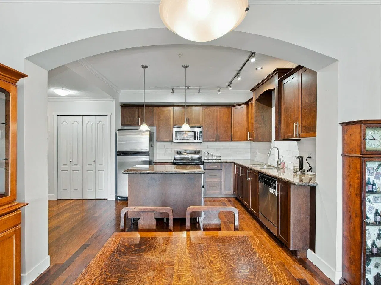 Photo 3 of 23 at #314 – 2627 Shaughnessy Street