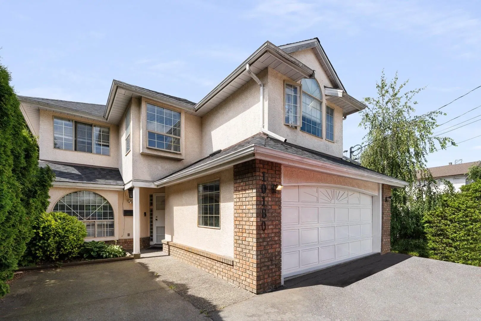 Photo 1 of 17 at 10180 River Drive