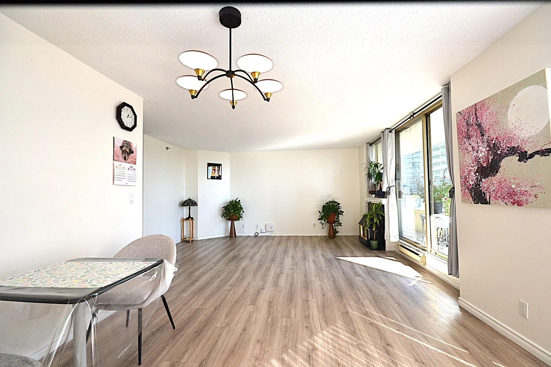 Photo 5 of 28 at #801 – 738 Farrow Street