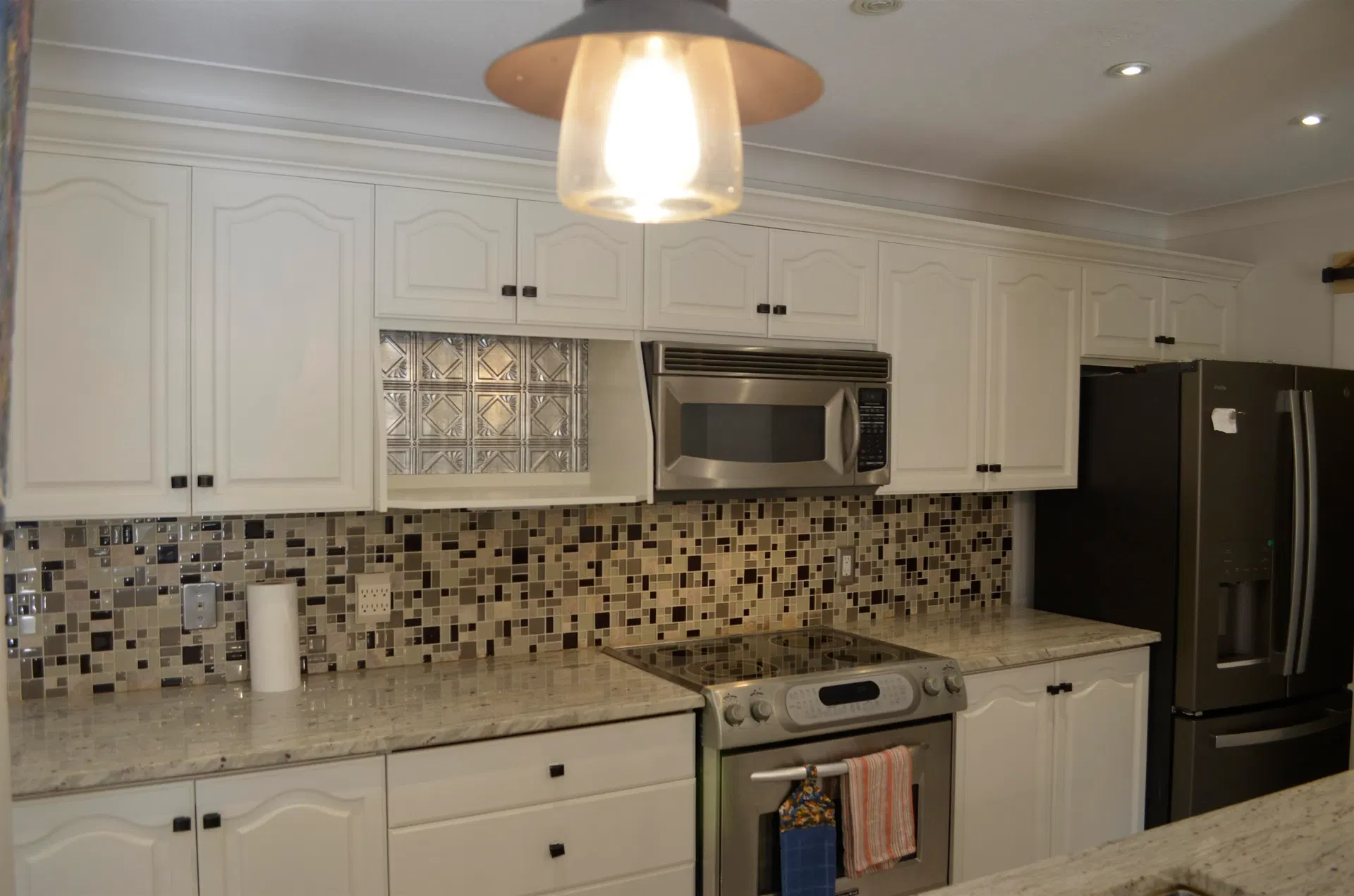 Photo 2 of 16 at #110 – 3176 Plateau Boulevard