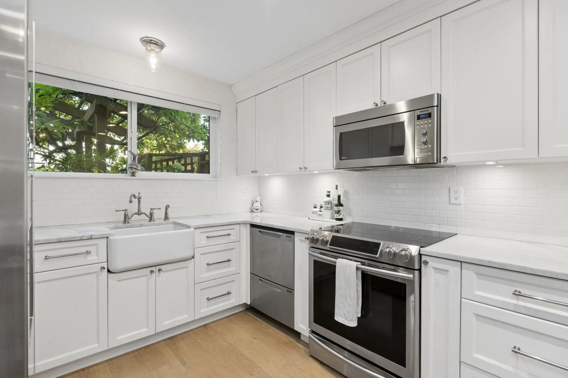 Photo 4 of 40 at #104 – 2211 West 2nd Ave