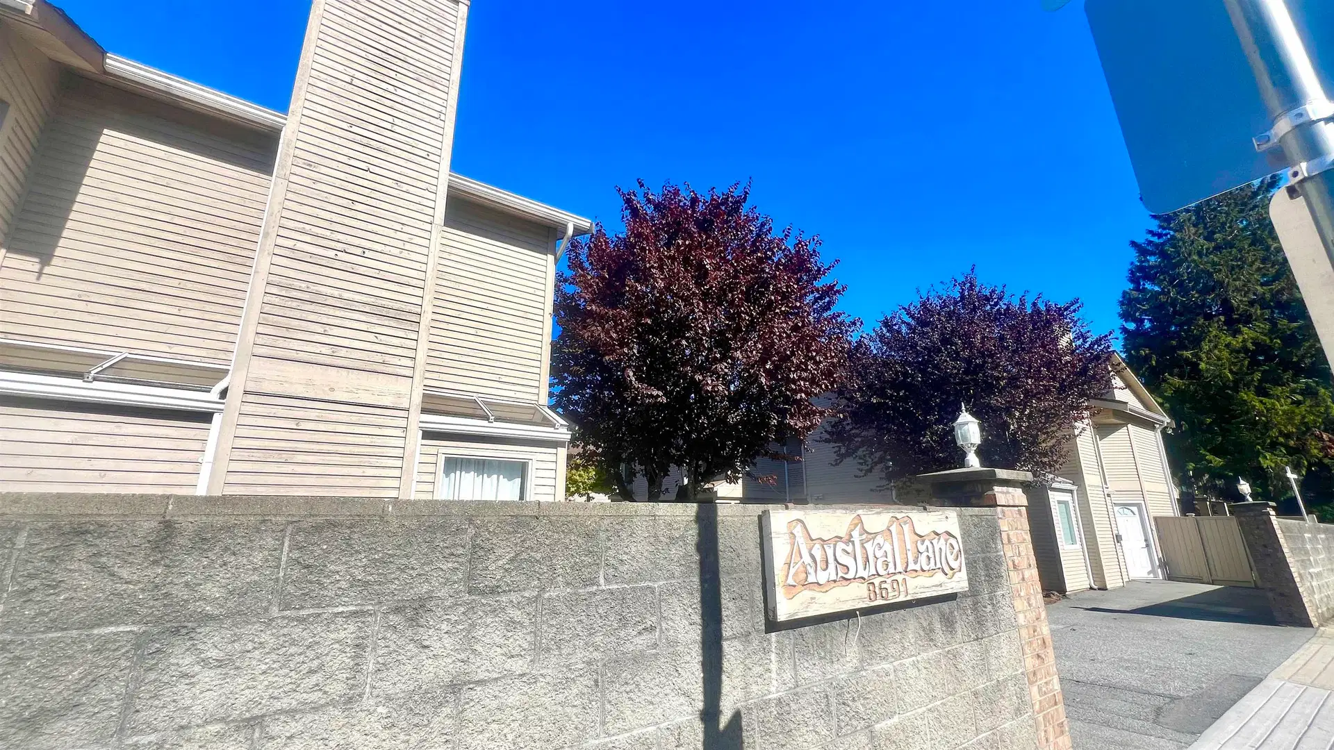 #9 – 8691 Cook Road