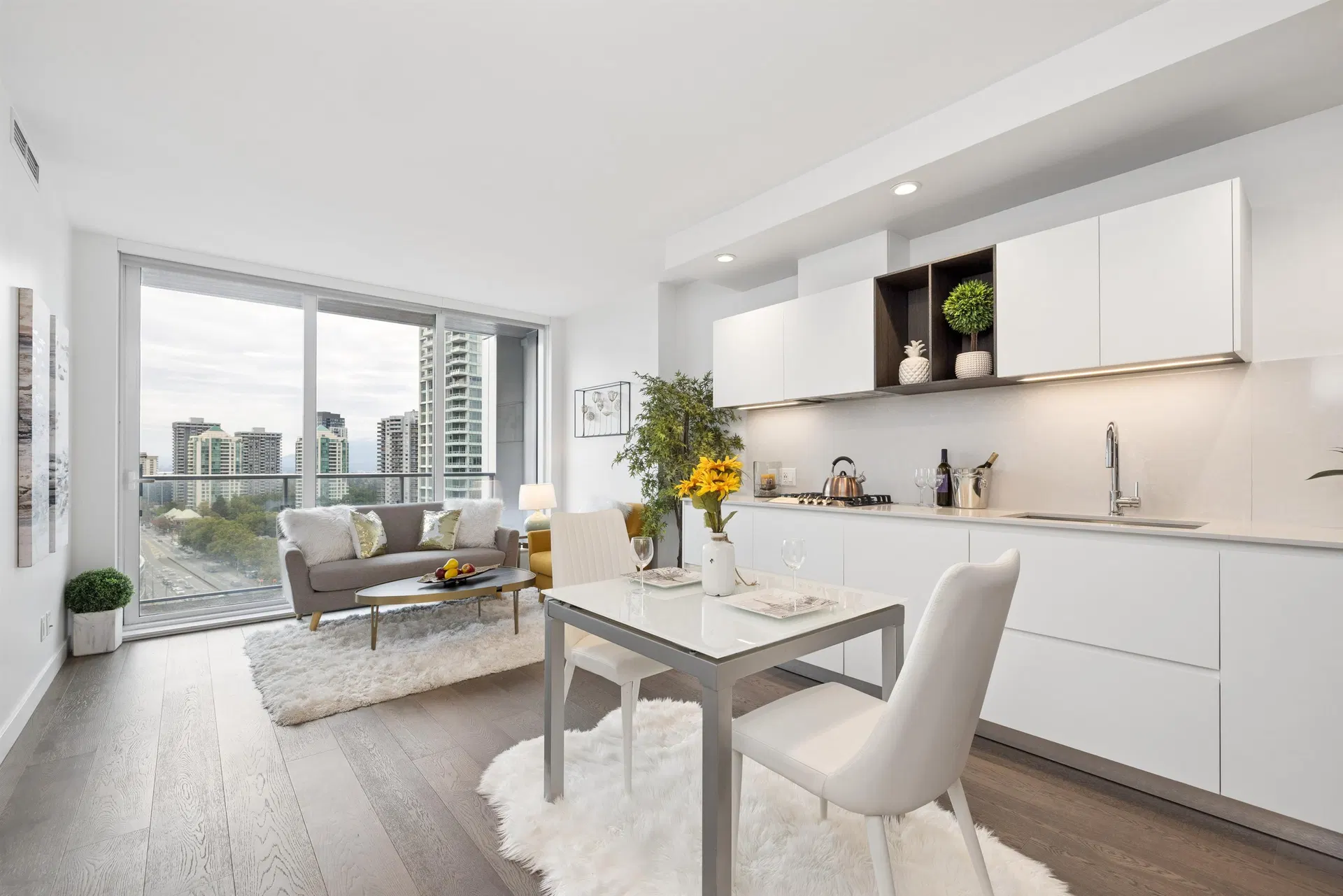 #1206 – 6000 Mckay Avenue