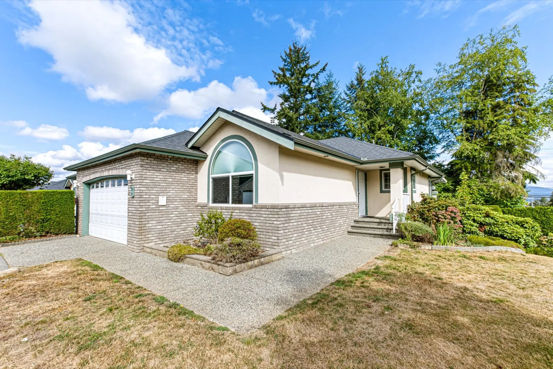 Photo 2 of 40 at #28 – 32777 Chilcotin Drive