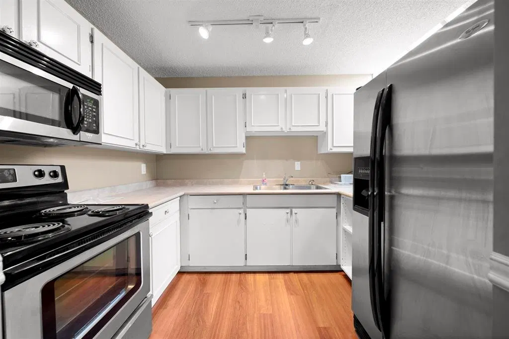 Photo 3 of 18 at #55 – 17708 60 Avenue