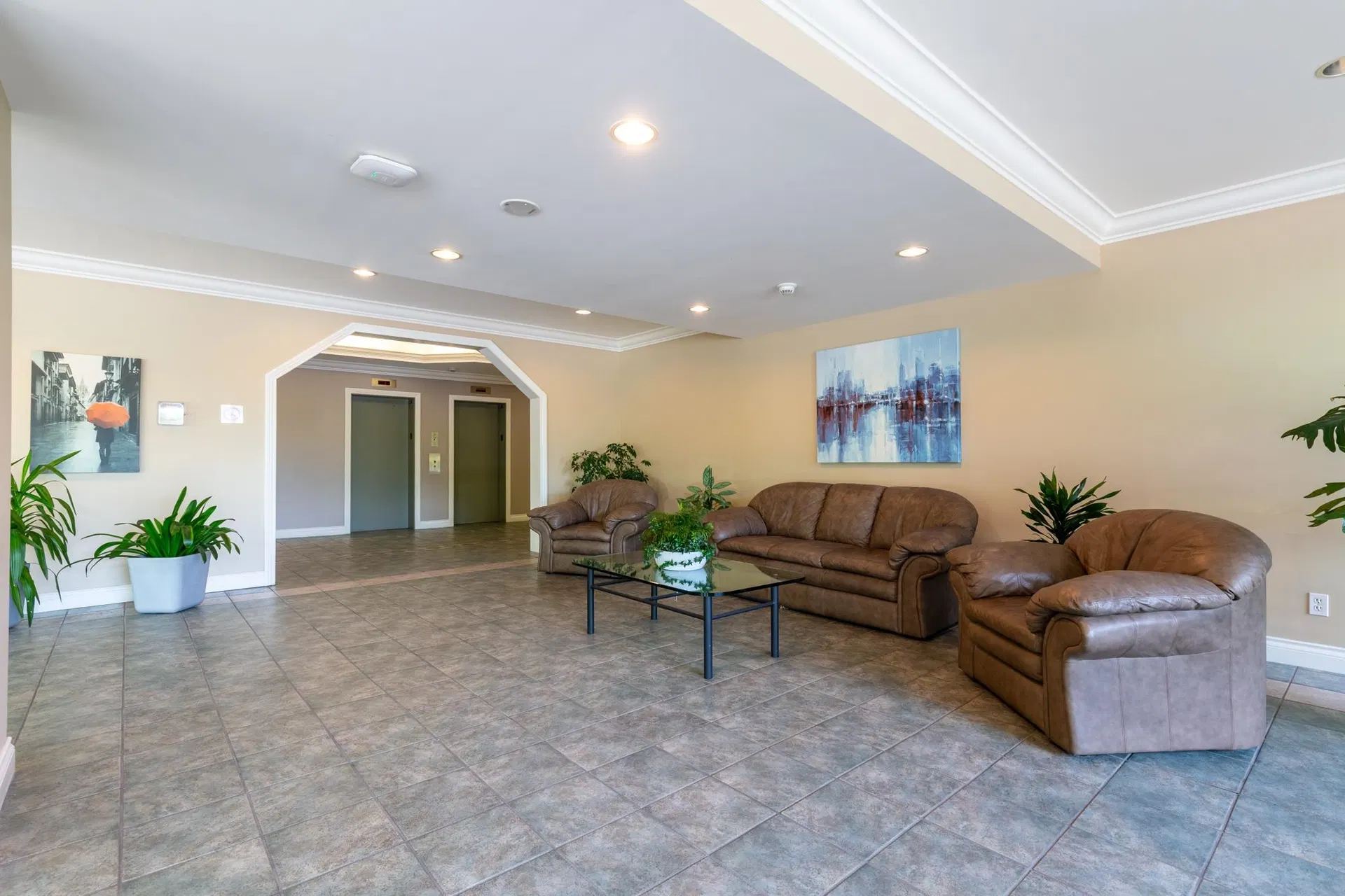 Photo 4 of 40 at #905 – 15030 101 Avenue