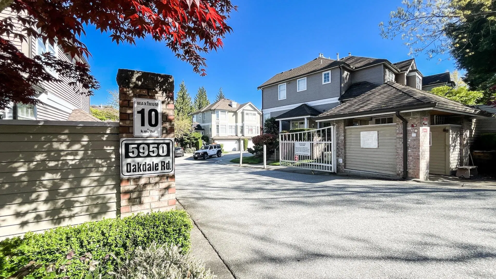 #60 – 5950 Oakdale Road