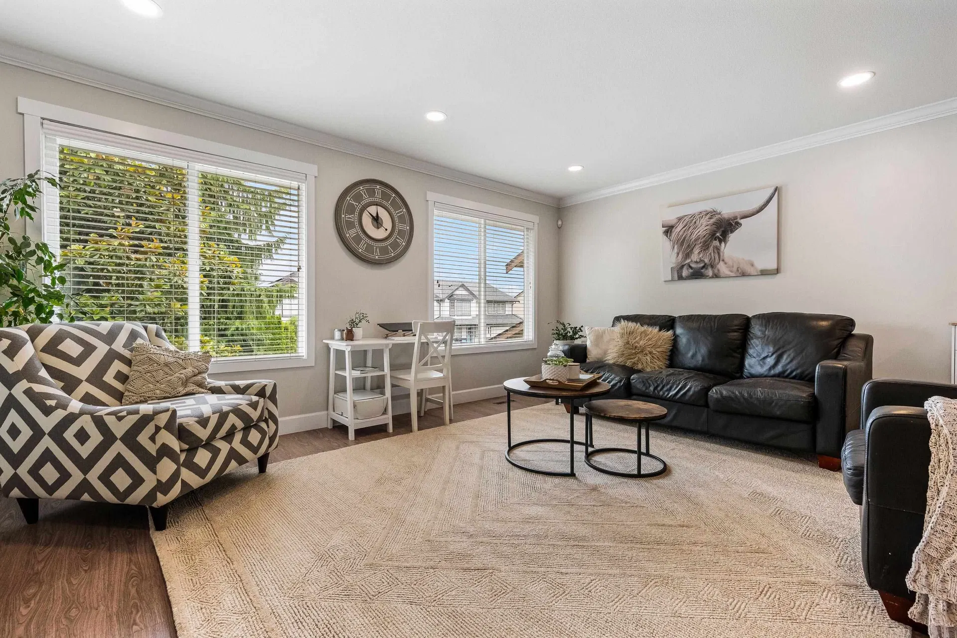 Photo 3 of 40 at 46272 Ranchero Drive