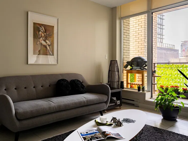 Photo 4 of 34 at #503 – 1252 Hornby Street