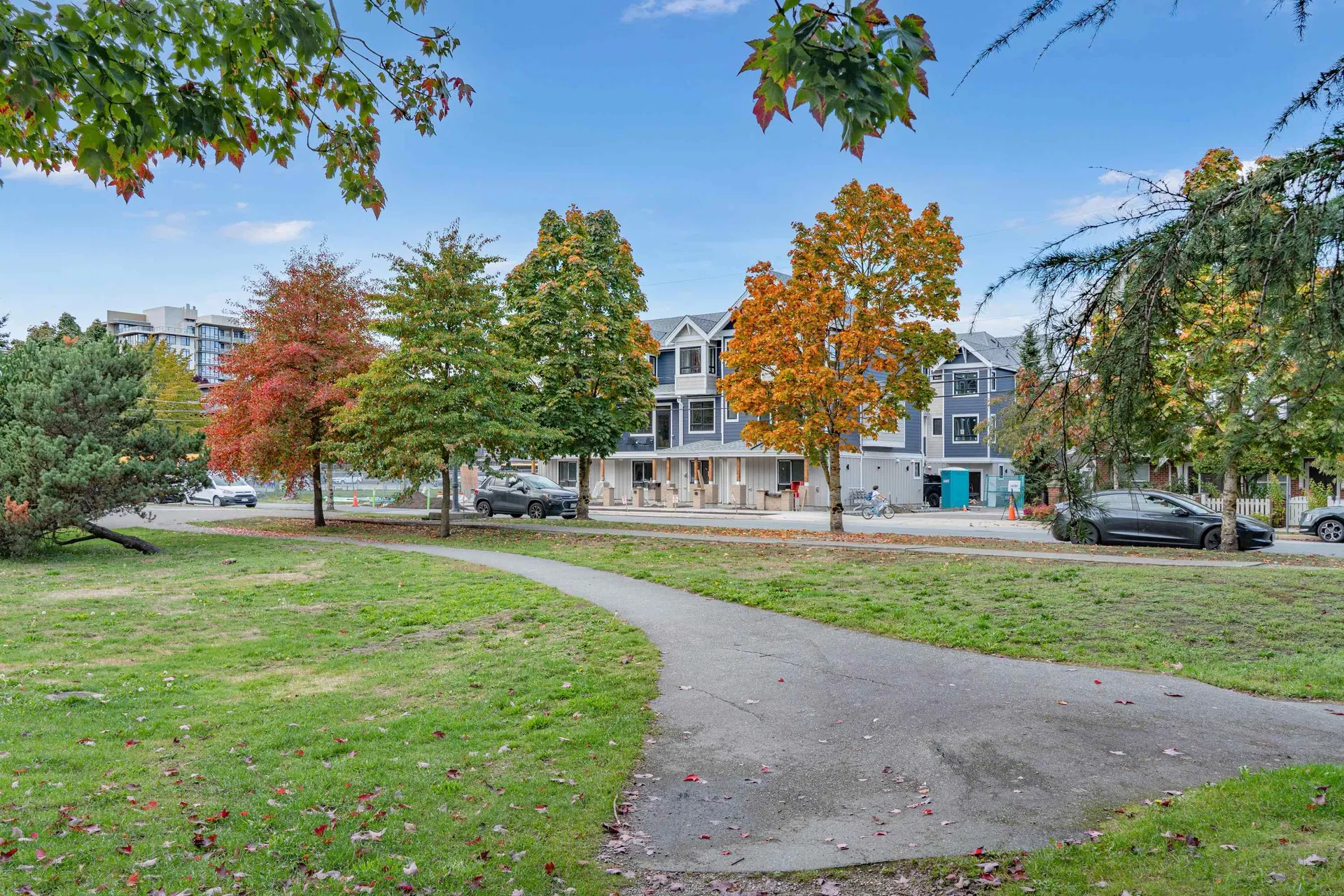 Photo 3 of 5 at #8 – 9331 Ferndale Road