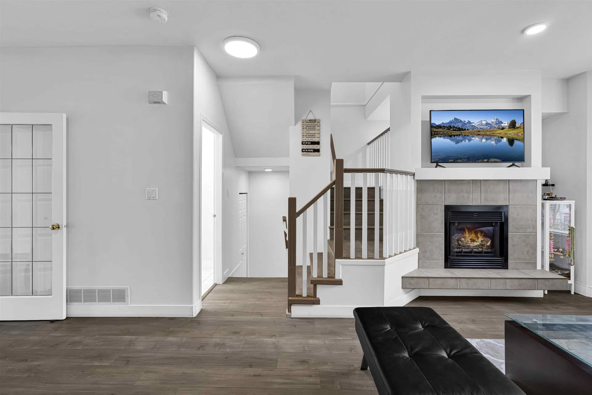 Photo 5 of 34 at #27 – 6518 121 Street