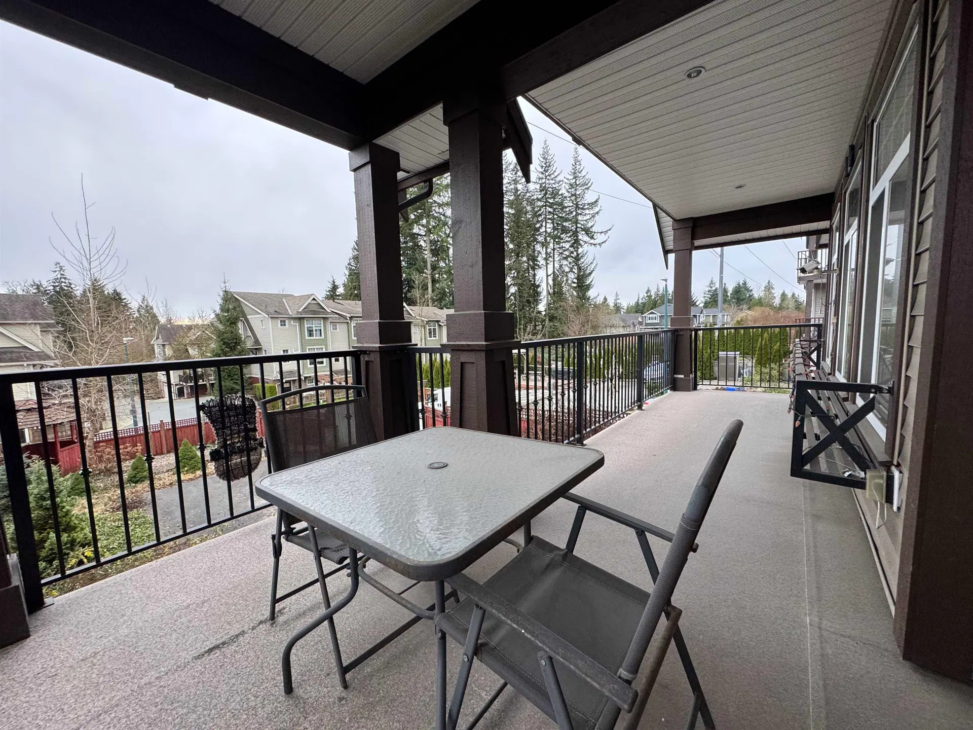 Photo 5 of 14 at 3373 Francis Crescent