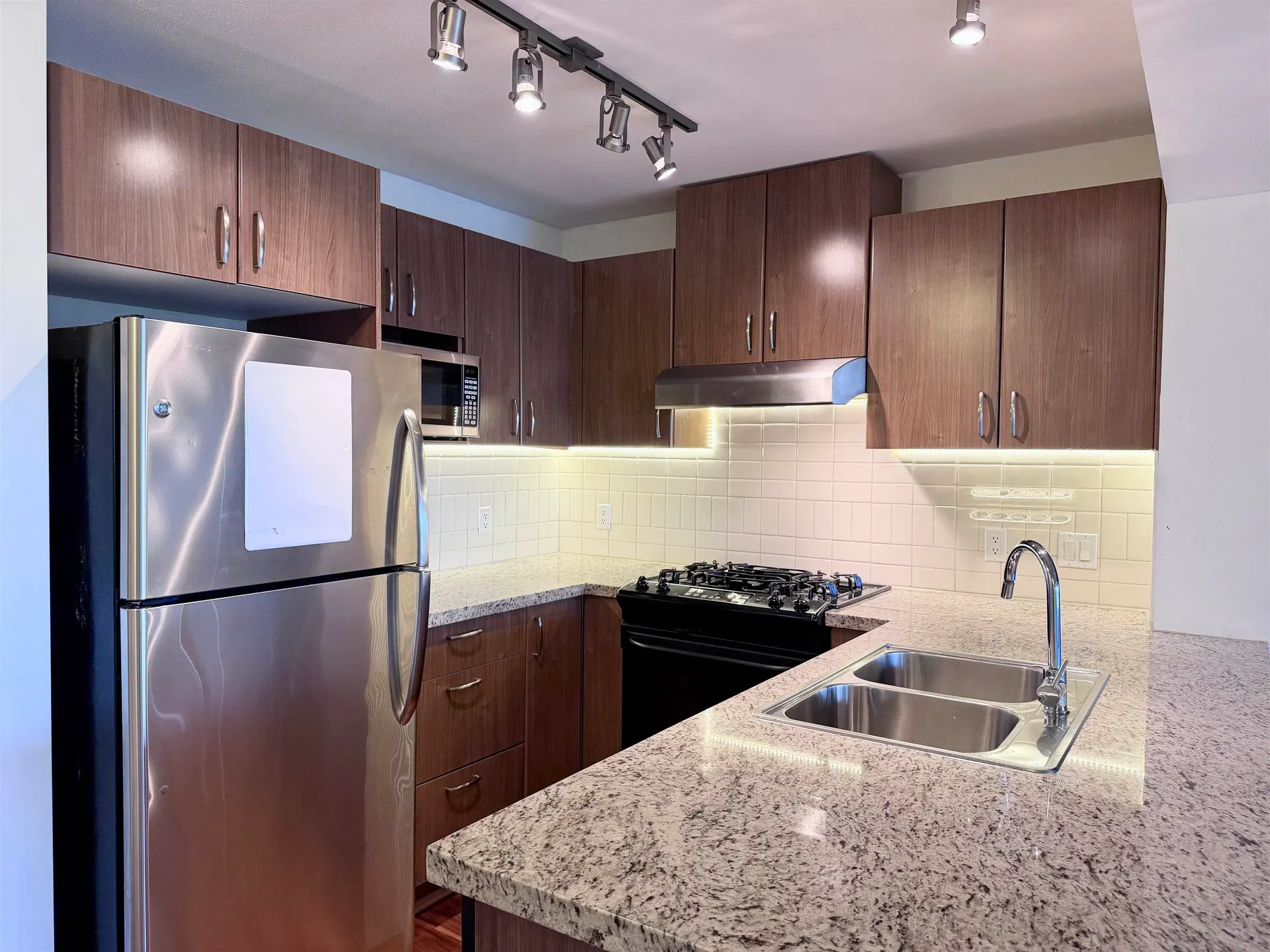 Photo 3 of 40 at #402 – 3082 Dayanee Springs Boulevard