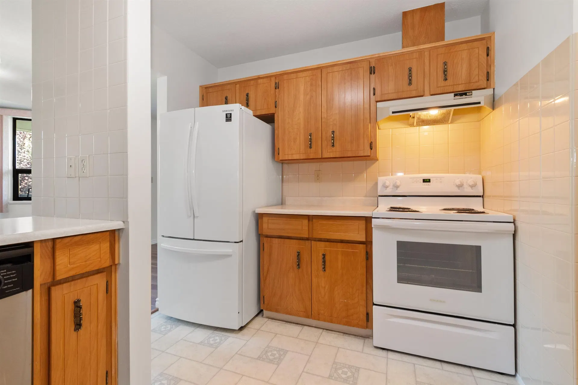 Photo 3 of 36 at #6 – 7455 Huron Street