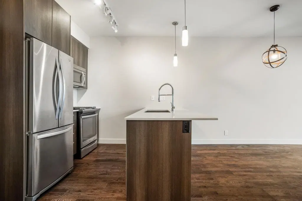 Photo 5 of 27 at #423 – 7088 14th Avenue