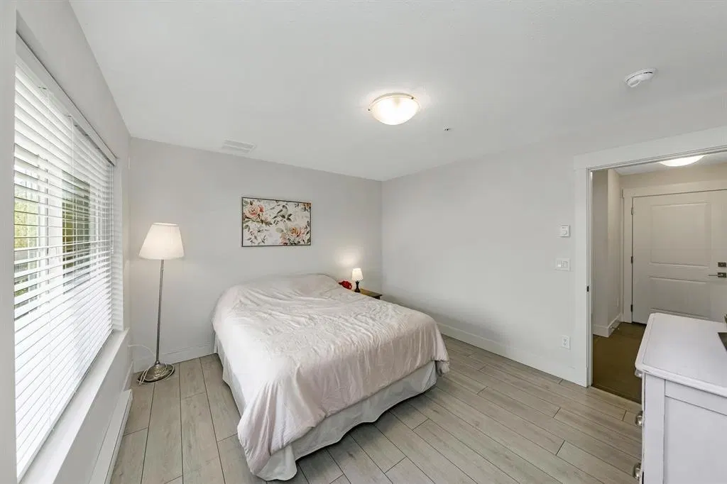 Photo 4 of 13 at #28 – 21150 76a Avenue