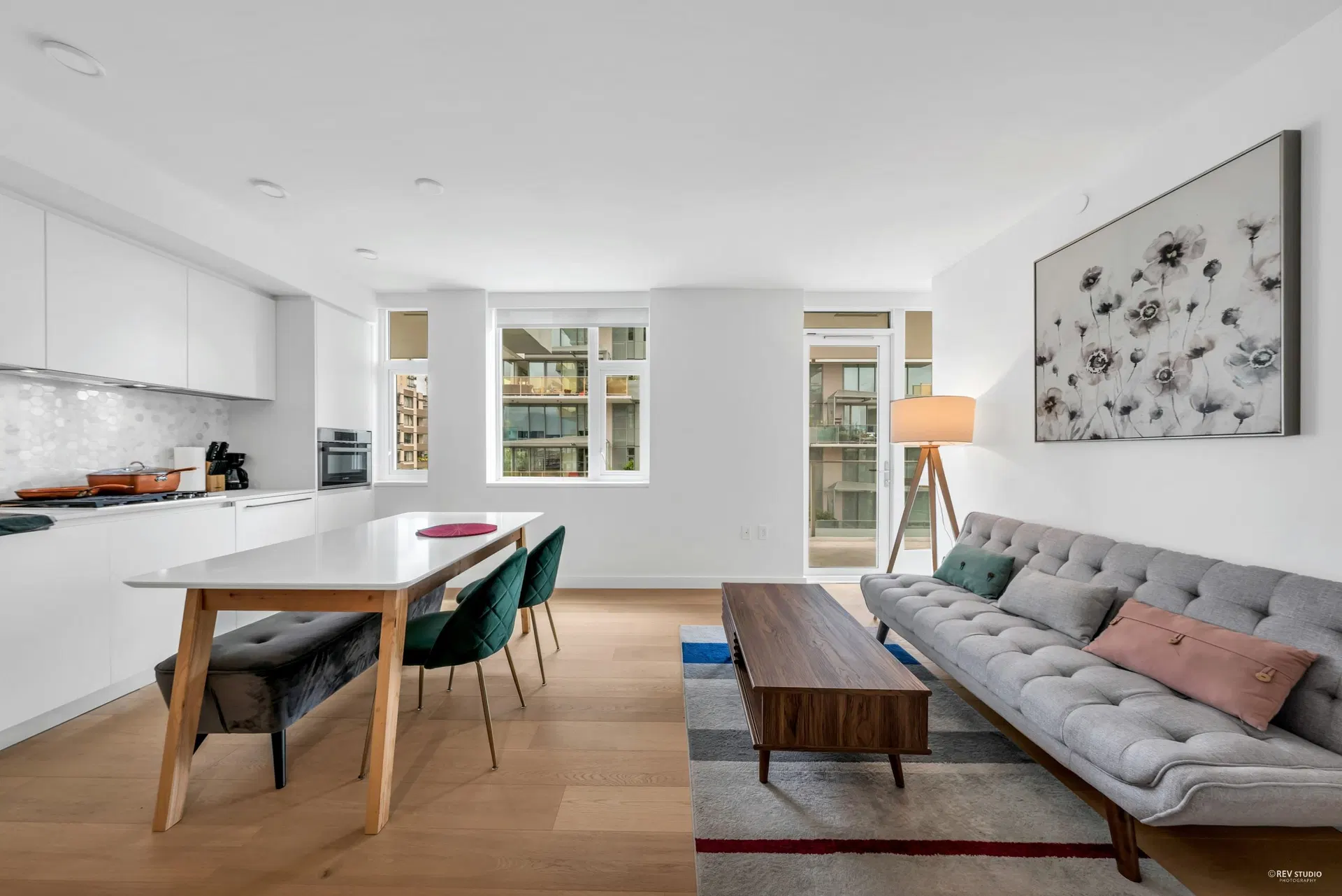 Photo 4 of 21 at #906 – 1180 Broughton Street