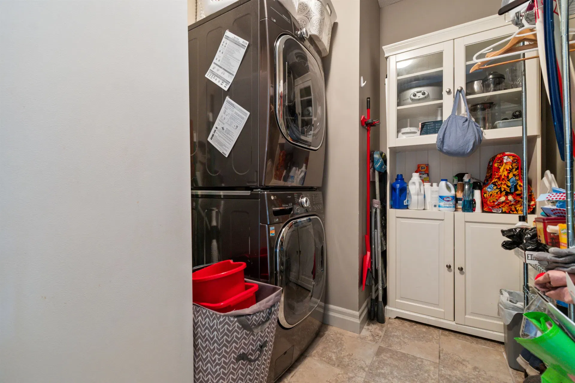 Photo 5 of 29 at #211B – 45595 Tamihi Way