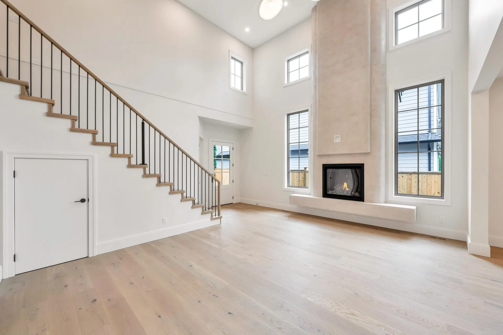 Photo 5 of 40 at #1 – 23787 40 Avenue